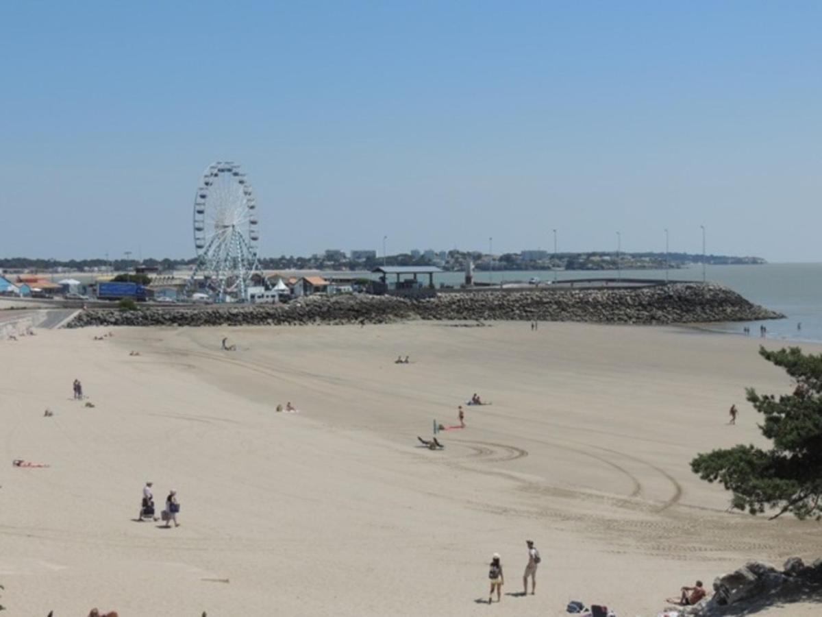 Appartement T3 Avec Terrasses Et Parking Prive En Centre-Ville De Royan, A 200M De La Plage - Fr-1-71-90 Exterior foto